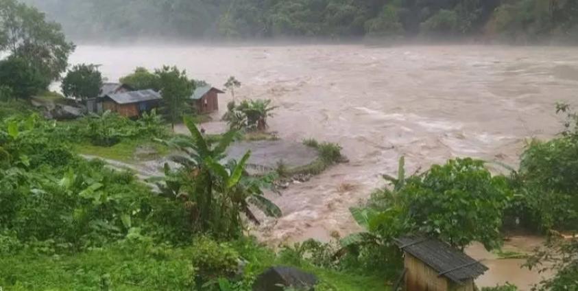 ပူတာအိုဒေသမှာ ယခုရက်ပိုင်းအတွင်း ရေကြီးရေလျှံဖြစ်တဲ့ မြင်ကွင်းအခြေအနေ။