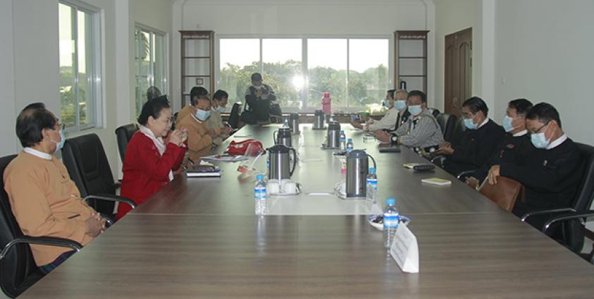 ကချင်ပြည်နယ် ရွေးကောက်ပွဲအနိုင်ရလွှတ်တော်အမတ်များနှင့် NLD ကိုယ်စားလှယ်အဖွဲ့ တွေ့ဆုံစဉ်(RFA)