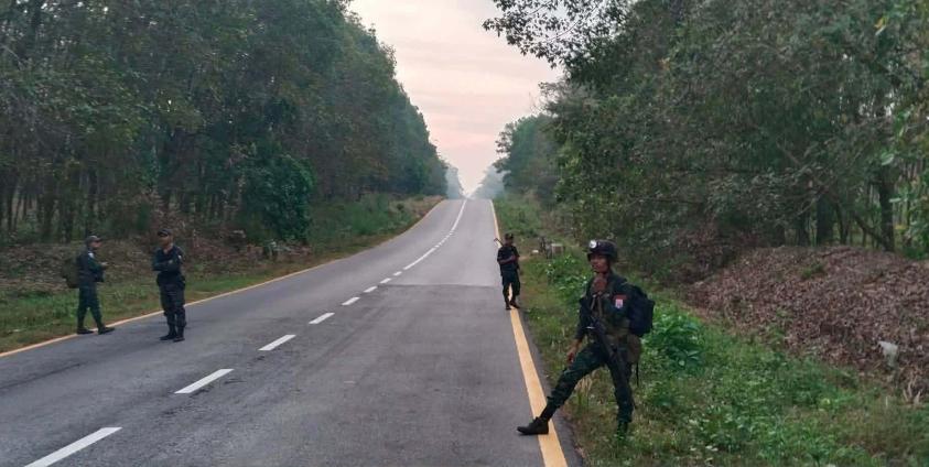 တပင်ရွှေထီးကိုကျိုက်ပြည်သူ့ကာကွယ်ရေးတပ်
