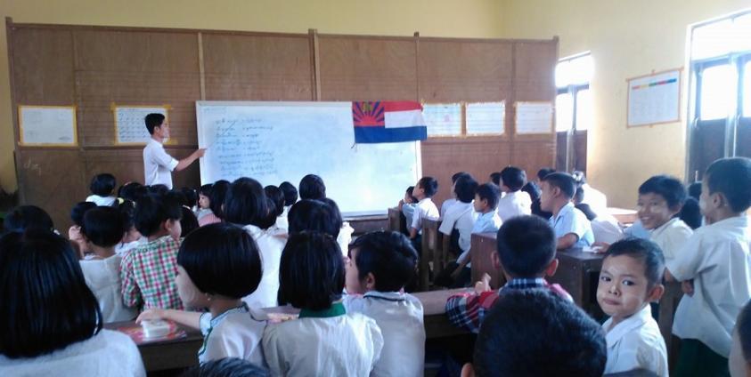 Students learning Karen literature in the Ayeyarwady Region (Photo – Sa Ai Khant Shu)