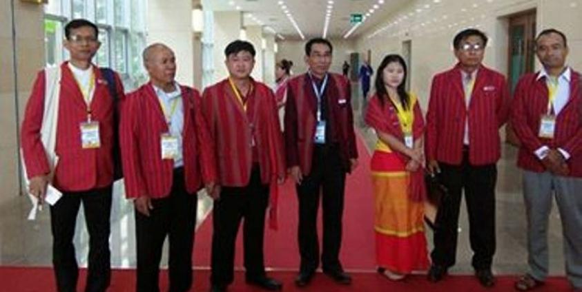 ညီလာခံသို့ တက်ရောက်လာသည့် ကေအဲန်ပီပီနှင့် ကယားပြည်နယ်ဒီမိုကရက်တစ်ပါတီဝင်အချို့ကို တွေ့ရစဉ်(ဓါတ်ပုံ-ခူးစိုးရယ်ဦး/ကန္တာရဝတီတိုင်းမ်)