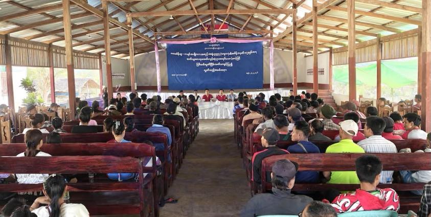 ပြီးခဲ့သည့် ဖေဖော်ဝါရီ ၁၁ ရက်၊ ကရင်အမျိုးသားနေ့ အထိမ်းအမှတ်အဖြစ် ဒူးပလာယာခရိုင်၊ တပ်မဟာ (၆) နယ်မြေ အကျဉ်းထောင်တွင် ထိန်းသိမ်းထားသည့် အကျဉ်းသူ၊ အကျဉ်းသား ၁၀၄ ဦးအား လွတ်ငြိမ်းချမ်းသာခွင့် ပေးသည့် အခမ်းအနား (Photo: KNU)