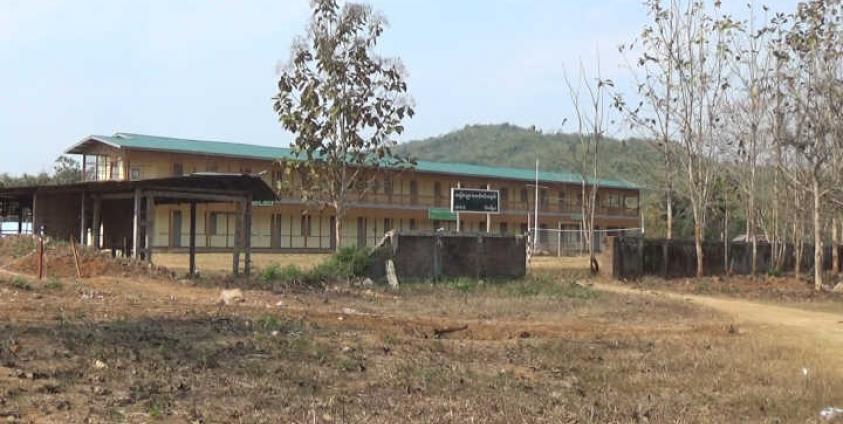 နမ်ဆန်ယန်ကျေးရွာ စာသင်ကျောင်း