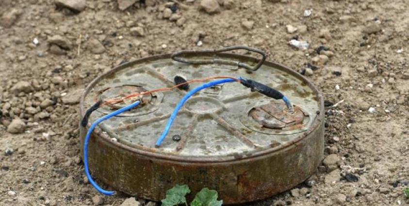 A landmine lying on the ground. Photo: AFP