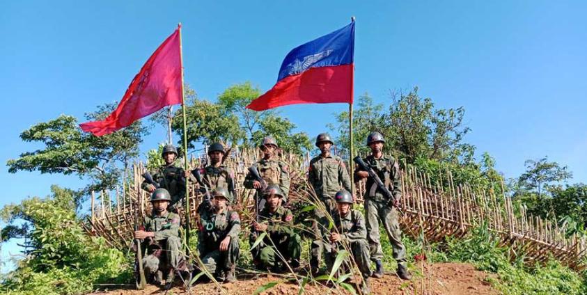 နပခဌာနချုပ်၏ ကာကင်းစခန်း မဲတောင်ဗျူဟာကုန်းကို AA က အောက်တိုဘာလ ၇ ရက်တွင် အလုံးစုံသိမ်းပိုက်ပြီးနောက်။ (ဓာတ်ပုံ - AA Info Desk)