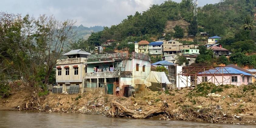 မယ်ဆိုင်ချောင်း