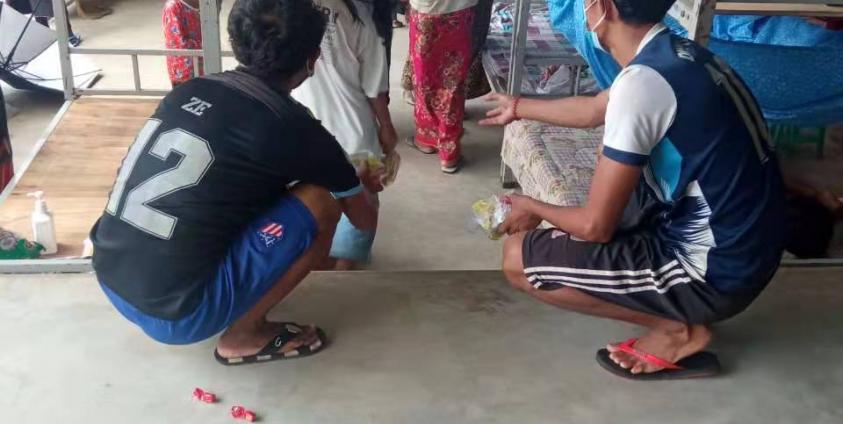 စစ်ရှောင်စခန်း တာဝန်ရှိသူတစ်ဦး