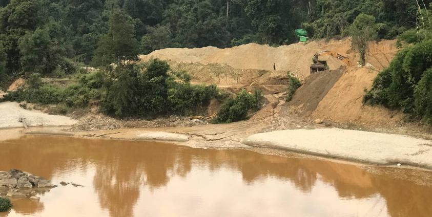 ပုံဟောင်းဖြစ်ပါသည်။