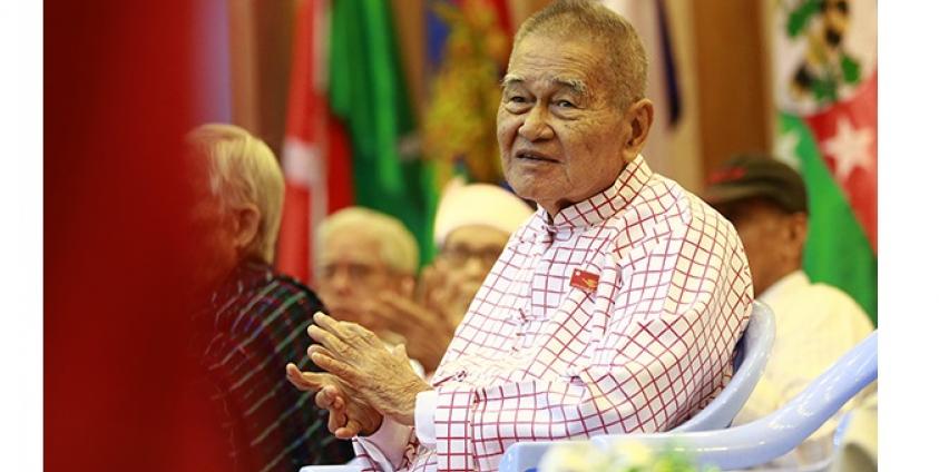 မွန်အမျိုးသားခေါင်းဆောင်ကြီး နိုင်ငွေသိမ်း(Internet)