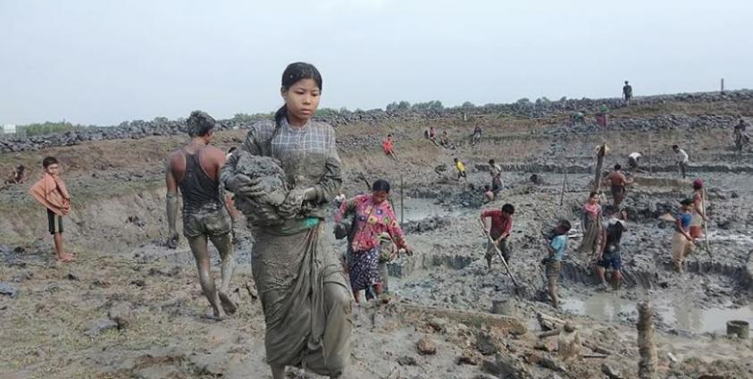 ဓာတ်ပုံ- Daw Khin Thain Post