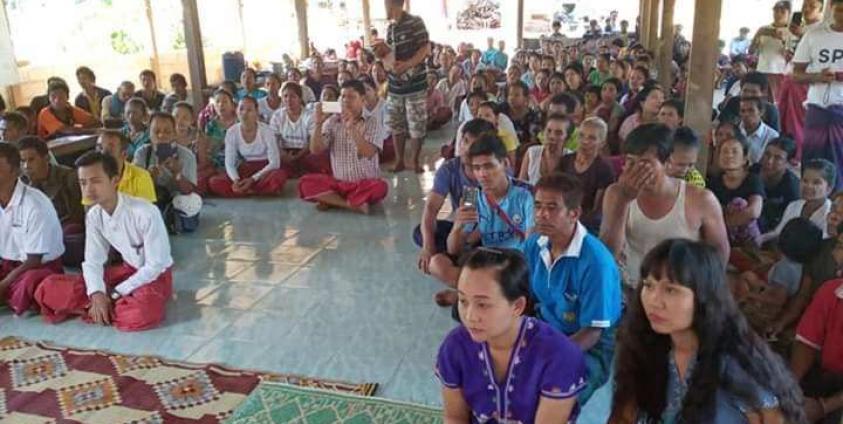 Meeting with Ba-Leh-Doon-Pite villagers (photo:Facebook)