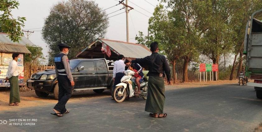 ညောင်ရွှေမြို့နယ် စစ်ဆေးရေးဂိတ်တခု။