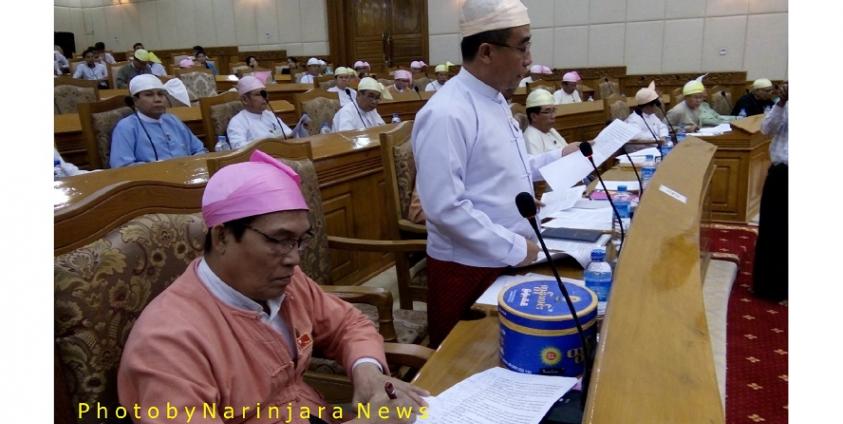 ဓာတ်ပုံ- လွှတ်တော်တွင် ရှင်းလင်းပြောကြားနေသည့် ဝန်ကြီးဦးကျော်လွှင်