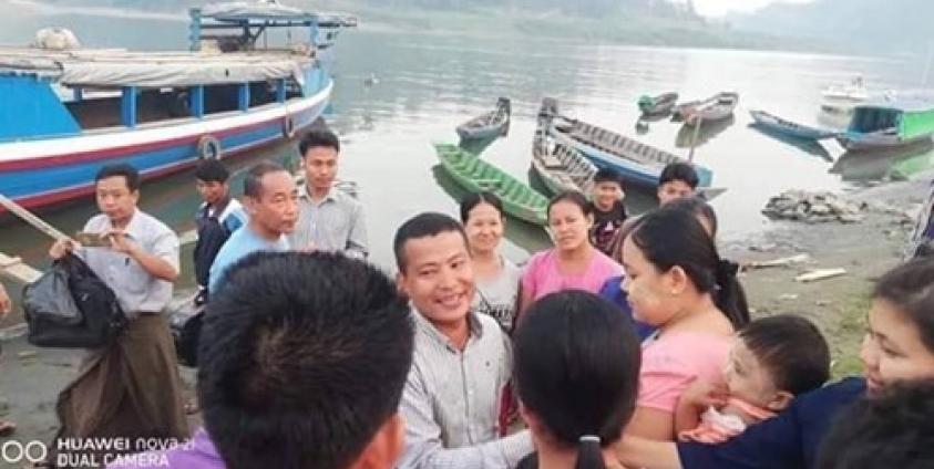 ဓာတ်ပုံ - ခူမီးမီဒီယာ