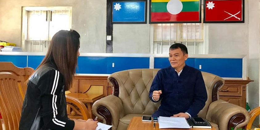 RCSS/SSA ၏ အတွင်းရေးမှူး ၃ ဗိုလ်မှူးကြီးစိုင်းငင်း အားသျှမ်းသံတော်ဆင့်မှတွေ့ဆုံမေးမြန်းမှုပြုနေစဉ်