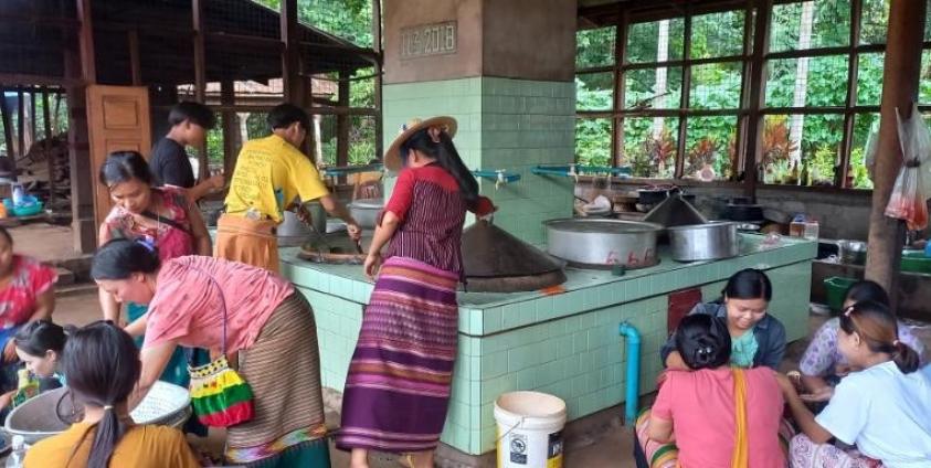 နောင်ချိုစစ်ရှောင်များ