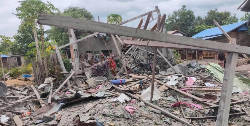 လွိုင်ကော်မြို့တွင်းက နေရာတချို့ကို တွေ့ရစဉ်။ (ဓါတ်ပုံ -ပေးပို့)