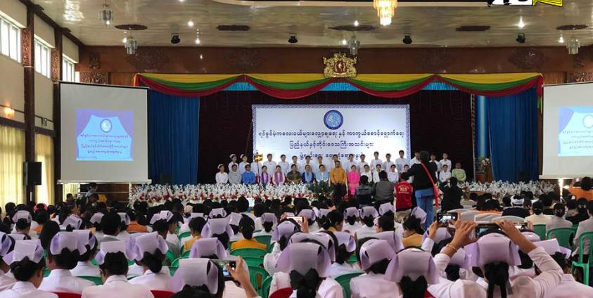 တောင်ကြီးမြို့ မြို့တော်ခန်းမတွင် ကျင်းပ သည့် ရင်ခွင်မဲ့ကလေးလျော့ချရေးနှင့် ကာကွယ်စောင့်ရှောက်ရေး ပြည်နယ်နှင့်တိုင်းဒေသ ကြီးအသင်းများ ဖွဲ့စည်းရေးတွေ့ဆုံဆွေးနွေးပွဲ အခမ်းအနား