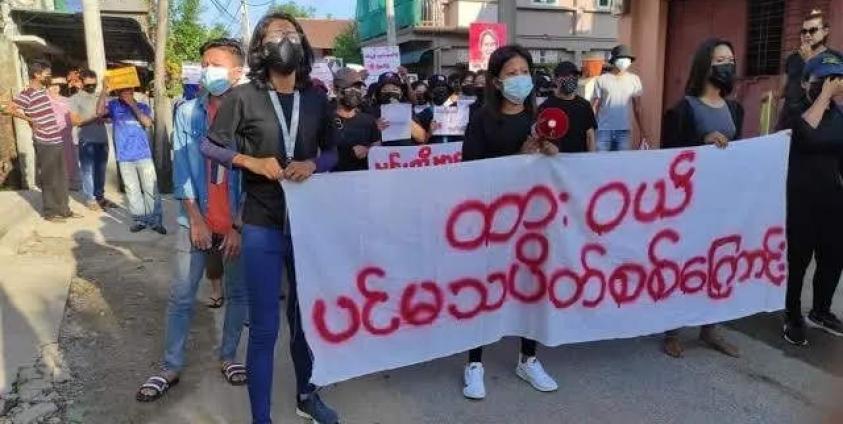 မေလအတွင်းက ထားဝယ်ပင်မသပိတ်စစ်ကြောင်း