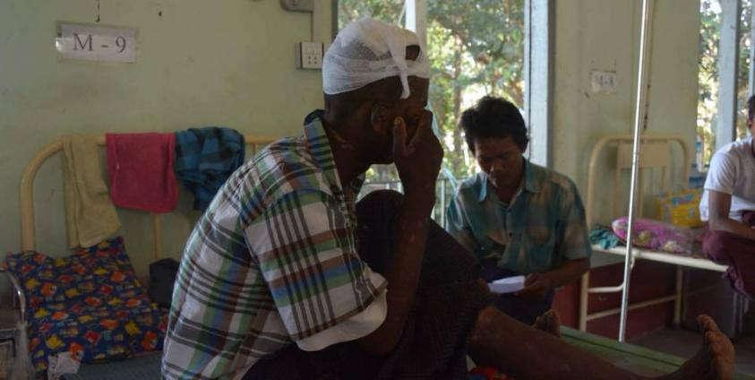 Fisherman U Phyo Ko Ko who is seeking medical treatment at the Kyaikkami Station Hospital (Photo – Thanlwin Times)