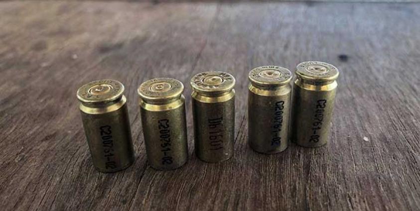 Photo by Tung Huayli Youth/ လူငယ်တစုပစ်ဖောက်ခဲ့သည့်သေနတ်ကျည်ခွံတချို့ 