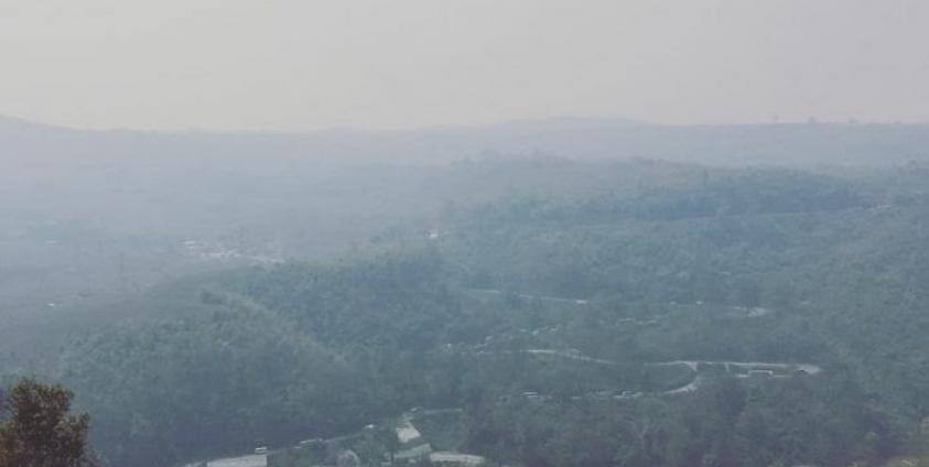 Photo credit to Picgra : နောင်ချိုနှင့်ကျောက်မဲကြား ဂုတ်တွင်းလမ်း