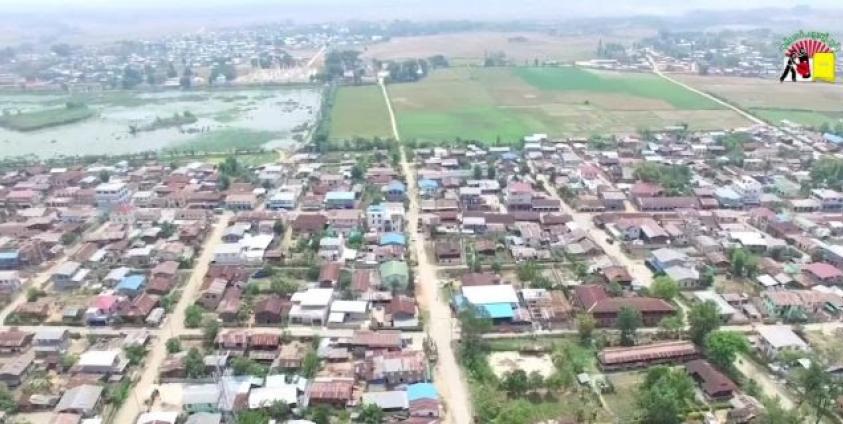 Photo by SHAN- လဲချားမြို့အား အထက်မြင်ကွင်းမှ မြင်တွေ့ရပုံ