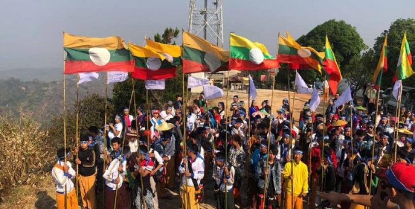 Photo by SHAN- လွယ်မောင်းတောင်တက်သျှမ်းလူငယ်များPhoto by SHAN- လွယ်မောင်းတောင်တက်သျှမ်းလူငယ်များ