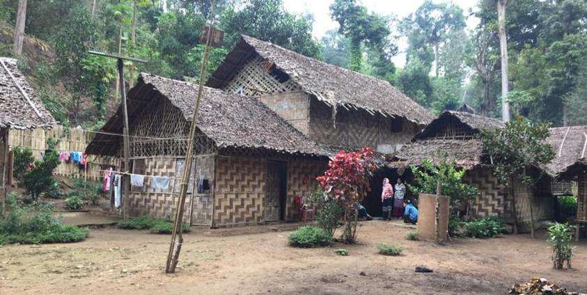 ကရင်နီဒုက္ခသည် အမှတ် ၁ စခန်းရှိ အမျိုးသမီးများအတွက်လုံခြုံအိမ်