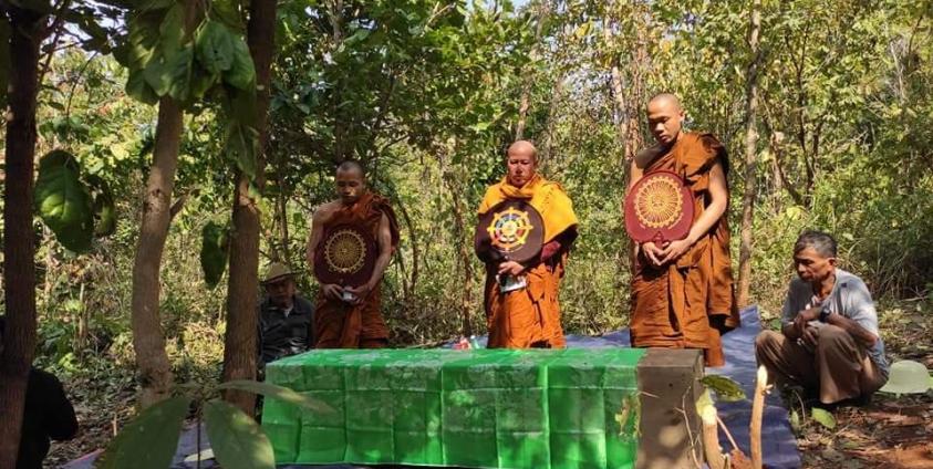 Photo by နမ့်မ ဒေသခံ တစ်ဦး၊ သေနတ်ပစ်ခံရသည့် နမ့် မဒေသခံ လူငယ်တစ်ဦး