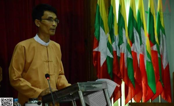 မွန်ပြည်နယ်ဝန်ကြီးချုပ် ရက် ၁၀၀ စီမံချက်ရှင်းပြနေစဉ်(Facebook)