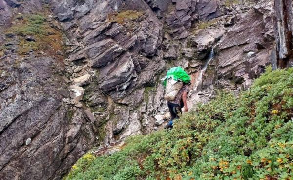 ဓါတ်ပုံ - ဆန်လုရမ်ဆိန်း