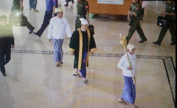 လွှတ်တော်အမတ်များ မလျော်သြဇာသုံးသည့် သဘောမျိုးမသက်ရောက်စေဖို ့ သတိကြီးစွားထားရန် အမျိုးသားလွှတ်တော် ဥက္ကဋ္ဌပြော