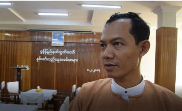 တိုင်းရင်းသားလူမျိုးများအရေးဆိုင်ရာကော်မတီဥက္ကဋ္ဌ ဦးထွန်းမင်းအောင်(MNA)