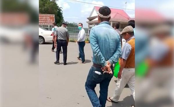 ဓါတ်ပုံ - KNC ပါတီ Facebook