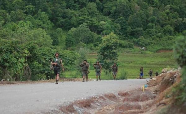 ဓာတ်ပုံ-Social Media