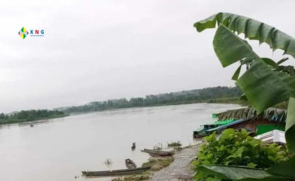 ဓါတ်ပုံ - ခလုံးချောင်းရေဆိပ် ခလုံးချောင်းရေဆိပ်