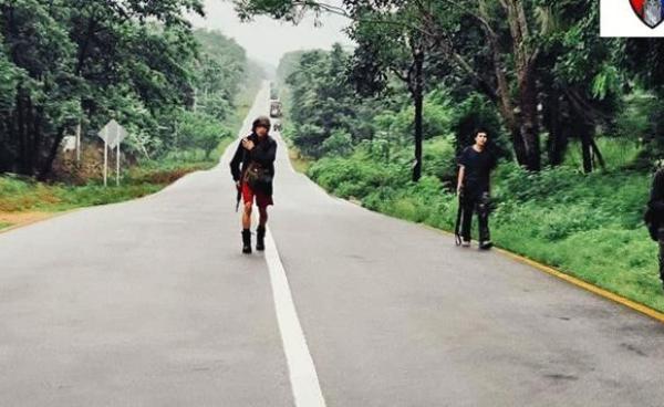 လုံခြုံရေးတာဝန်ထမ်းဆောင်နေသည့် အမျိုးသမီးစစ်သည်များ - ဓာတ်ပုံ/တောင်ညိုစစ်ကြောင်