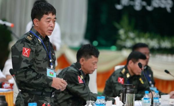 ဓါတ်ပုံ - Crd (ပုံဟောင်း)