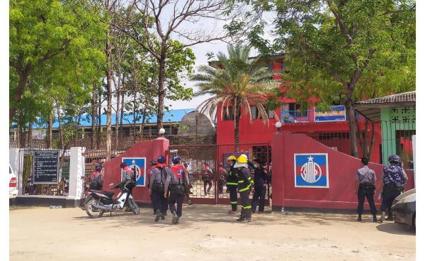 ရွှေဘိုအကျဉ်းထောင် (ပုံဟောင်း - Crd)