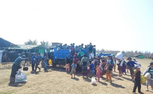 ဓာတ်ပုံ - (မိုးမောက် စစ်ဘေးရှောင်များ / Crd)