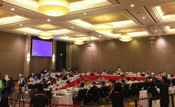 Members of the Union Peace Dialogue Joint Committee (UPDJC) attend a meeting in Naypyitaw on August 16, 2016. Photo: Theingi Tun/Mizzima
