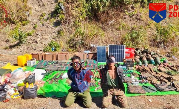 ဓာတ်ပုံ - (PDF – Zoland / ပုံဟောင်း)