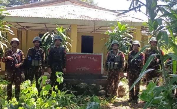 Photo credit - တော်လှန်ရေးတပ်ဖွဲ့