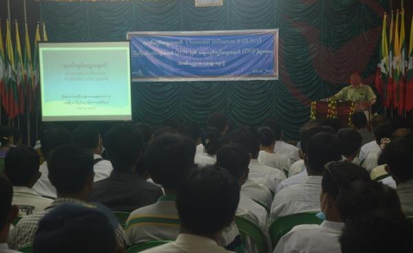Ye township officials held a H1N1 awareness-raising talk on July 31. (Photo: MNA)