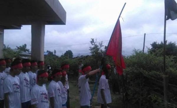 ၅၃နှစ်မြောက် 7 july အထိမ်းမှတ်အခမ်းနားကို ကယားပြည်နယ် ကျောင်းသားများသမဂ္ဂ ရုံးတွင်ပြုလုပ်ခဲ့စဉ် (ဓါတ်ပုံ-ကေတီ)