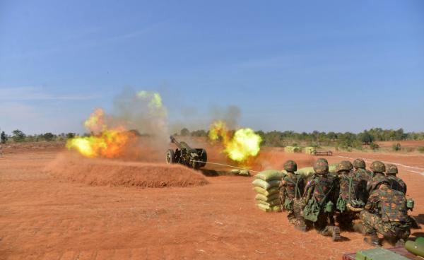 ၂၀၁၉ ခုနှစ်အတွင်းက စစ်ကောင်စီတပ်မှ စစ်ရေးလေ့ကျင့်မှုတစ်ခုအား တွေ့ရစဉ်။ ဓာတ်ပုံ - cincds။