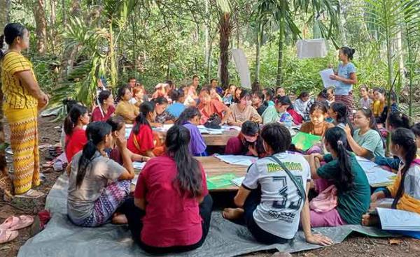 Photo credit - (ပုံဟောင်း) ကရင်ဆရာ၊ ဆရာမများအသင်း (KTWG)