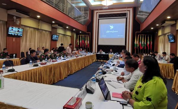 အစိုးရနှင့် NCA-S EAO ညှိနှိုင်းအစည်အဝေး (Hla Maung Shwe)