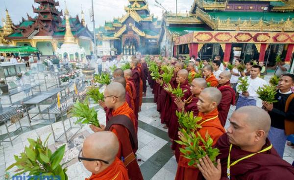 Buddhist nationalist groups set off on September 14 to begin two weeks of celebrations of the four controversial race and religion bills recently signed into law. The rally of monks and lay people, including representatives of the Ma Ba Tha, began their prayers and celebrations at the Shwedagon Pagoda in Yangon. Photo: Hong Sar/Mizzima